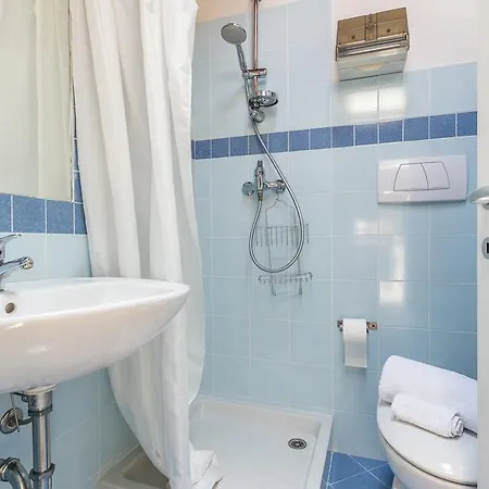 Apartment Porto Di Mare Subway Flat Milan