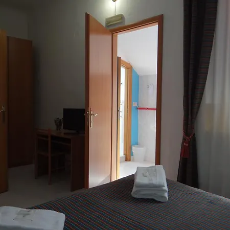 Amendola Fiera Hotel *