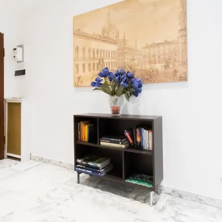 Italianway-gramsci 2 Flat شقة