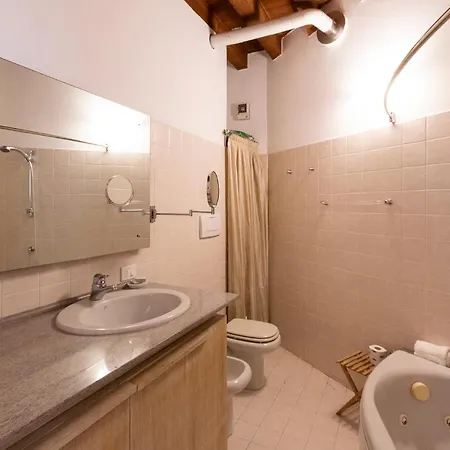 Apartment Anfiteatro In Brera