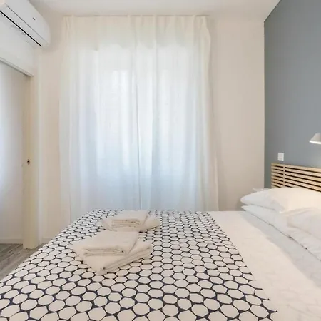 Up To - Residenze M13 *