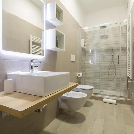 Lejlighed Homilan Milano