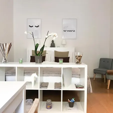 Center White * Milánó
