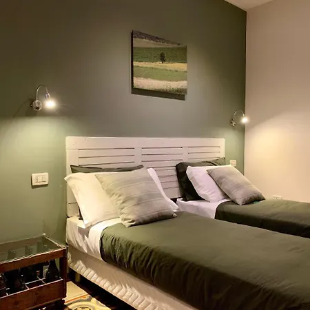 Bed & Breakfast Porta Ronca - B&b, & Apts Rho