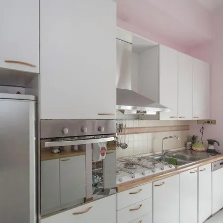 Cascina Santa Brera Sleeps 6 Air Con * Milano