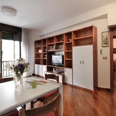 Apartment Lodovico Il Moro Halldis Milan
