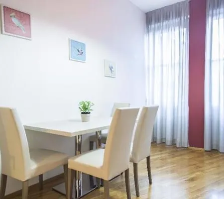 Hotel Hemeras Boutique House Borromeo 4*