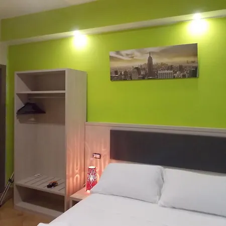 Midtown Szálloda Milánó