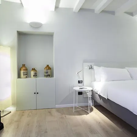 Italianway - Rosales 1 Apartman *