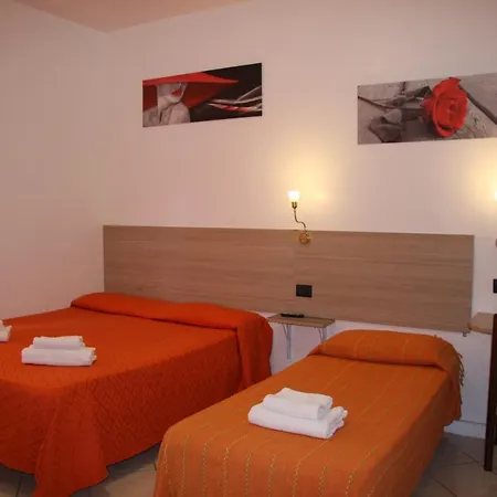 Hotel Adelchi *