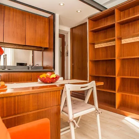 Living - Via Fiori Chiari 26 Apartment Milan