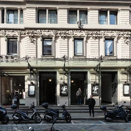 Luxury & Liberty Duomo מילאנו