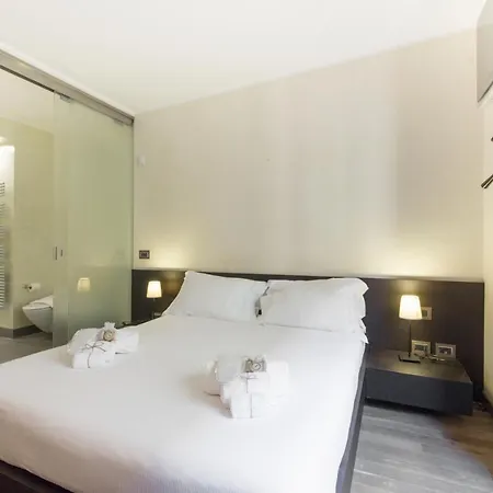 Stylish In Fashion District - Corso Venezia Apartament Mediolan