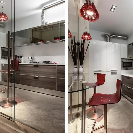 Stylish In Fashion District - Corso Venezia * Mediolan