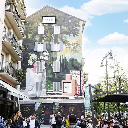 Modern 2 Bdr In Brera + Big Terrace Μιλάνο