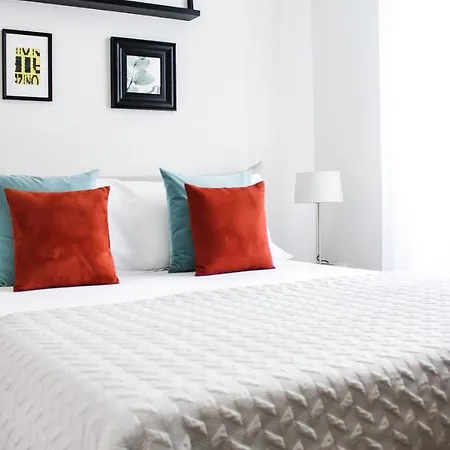 Serendipity - Duomo Aparthotel 4*