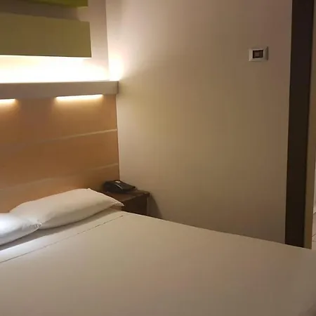 Ih Gioia Hotell 4*