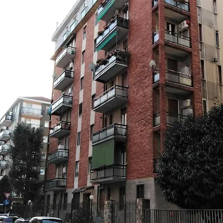 Apartment Meta Italy Da Alessandro Milan