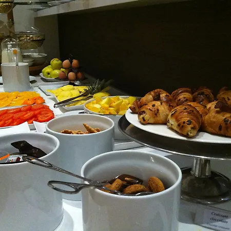 Genius Downtown Hotell