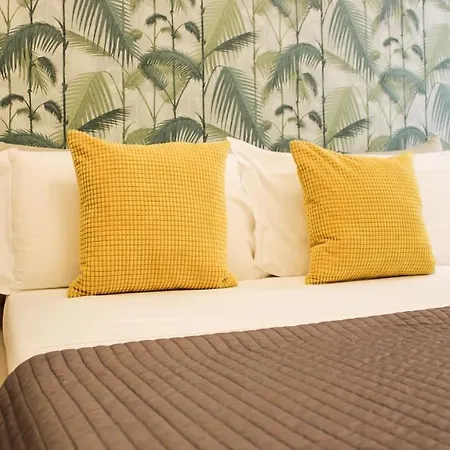 Serendipity - Duomo Aparthotel 4*