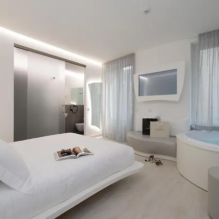Ahd Milano