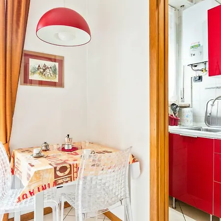 San Siro Stadium Garden Flat