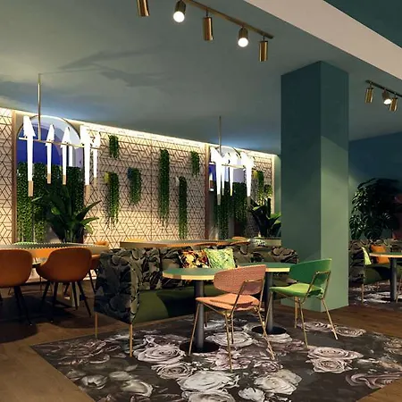 Nh Collection Touring Hotel