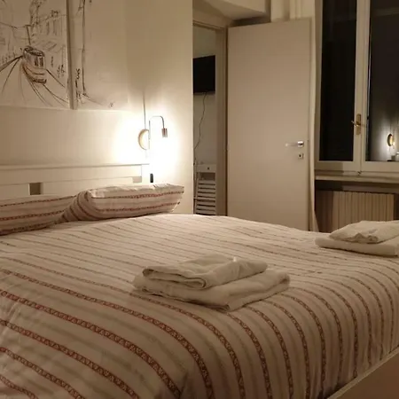 Kibilu - Via Dell'unione - Centre - Duomo Milánó