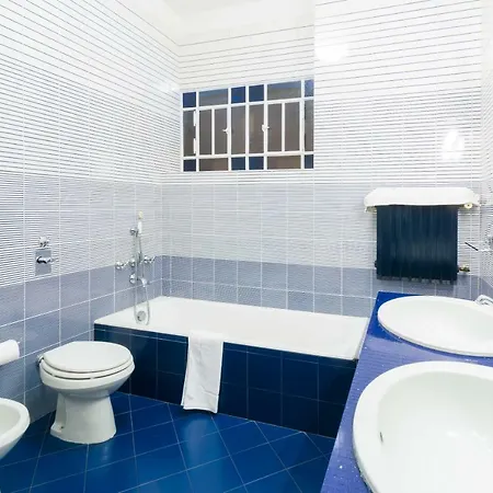 Residenze Solari 아파트 *