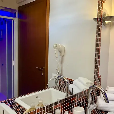 Porta Ronca - B&b, & Apts 3* Rho