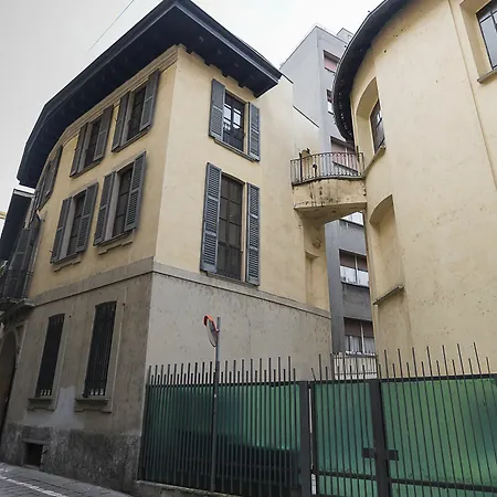 Castello 3* Милан