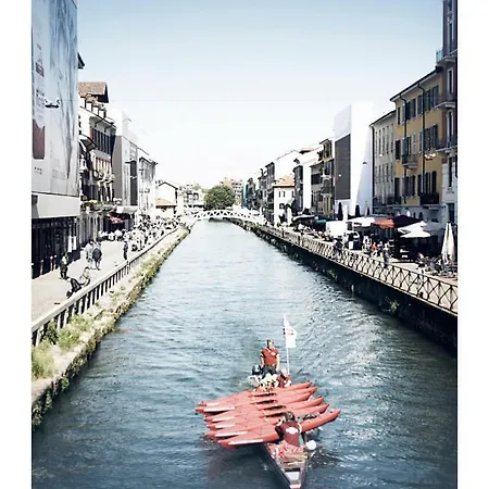 Taking A Walk In The Beating Heart Of Navigli *