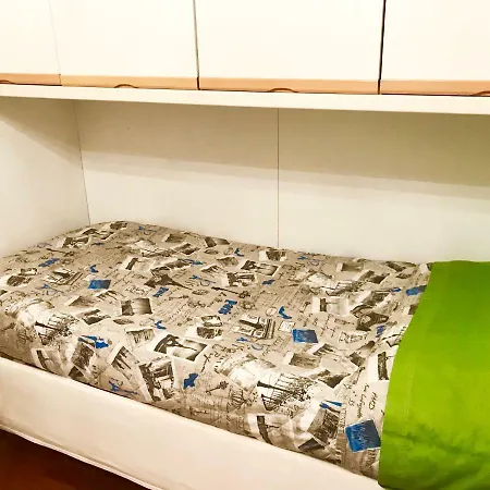 Peaceful Studio In Strategic Position Apartment Milan