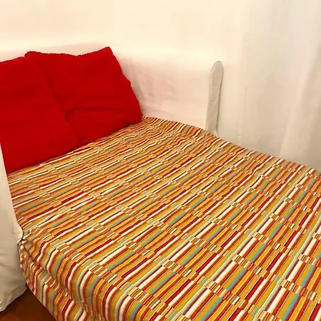 Apartment Peaceful Studio In Strategic Position *