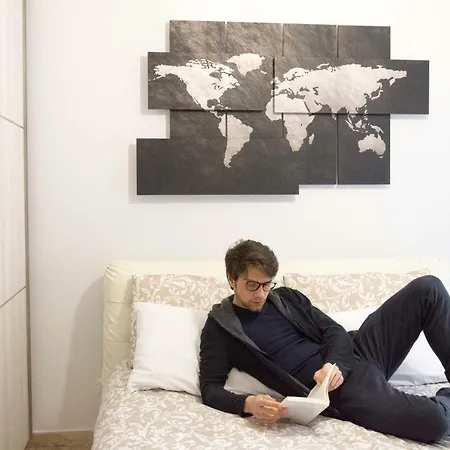 Amy Apartments, Sanzio 7 Apartment Milan