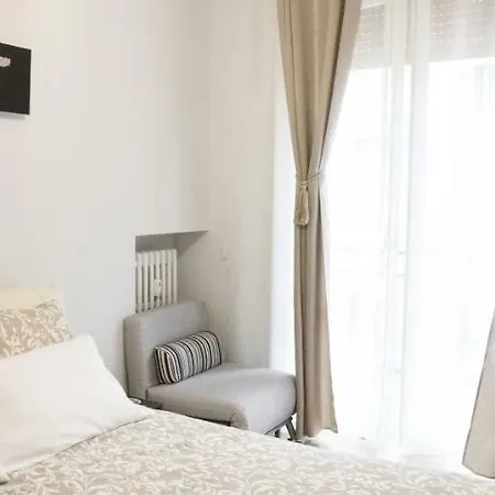Amy Apartments, Sanzio 7