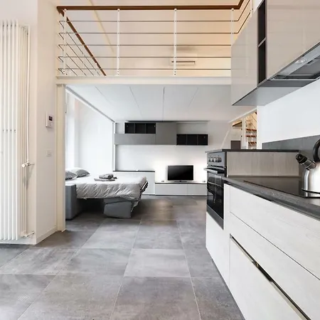 Foppa Flat Milan