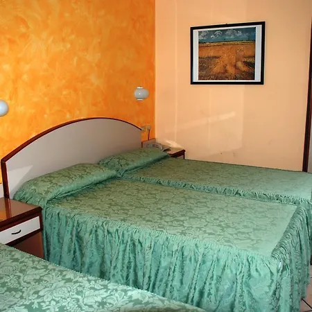 Casa Mia מלון 2*