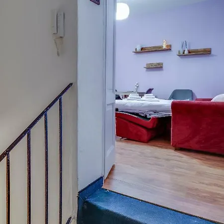 Guesthero - Charming Studio Near Navigli * Milan
