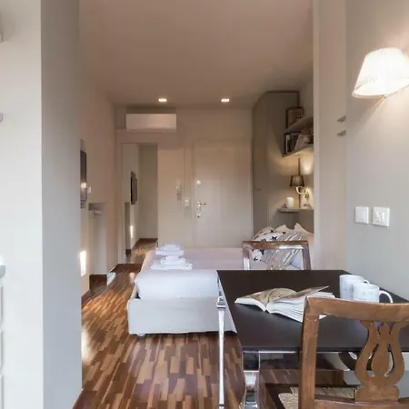 Italianway - Bonghi 4 * Milan