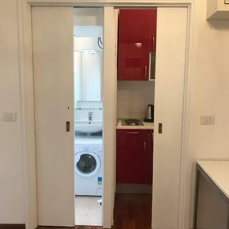 Peaceful Studio In Strategic Position Apartment