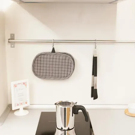 Daire Alessia's Flat - Mac Mahon