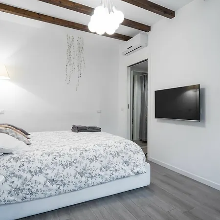 Sant'agostino Apartment