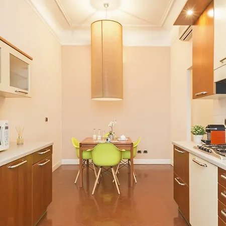 Hintown Canonica Apartament *