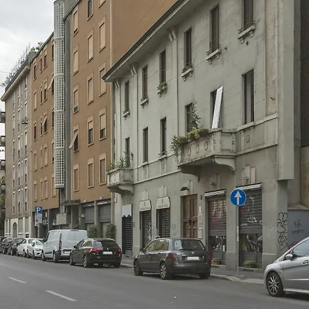 Hintown Canonica Apartament *