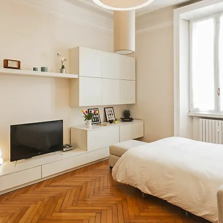 Hintown Canonica Apartament