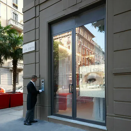 Th Street Отель 4*
