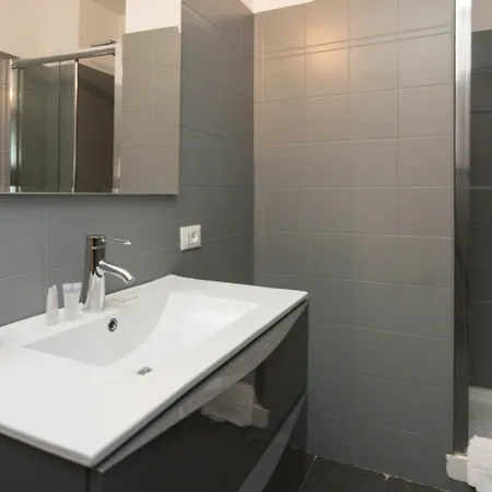 דירה Short Rent מילאנו