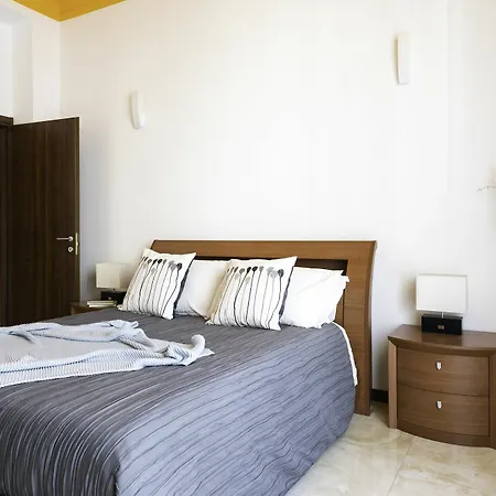 Porta Genova - Rentclass Fedora Apartment *