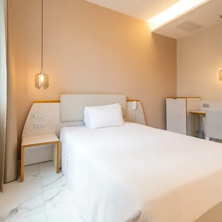 Castello Ξενοδοχείο 3*
